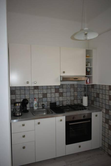 Kenyelmes Lakas Jo Helyen Apartment Будапеща Екстериор снимка
