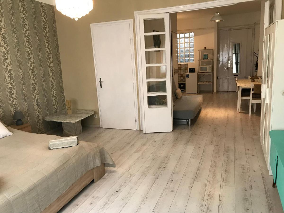 Kenyelmes Lakas Jo Helyen Apartment Будапеща Екстериор снимка