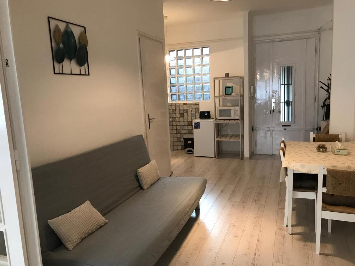 Kenyelmes Lakas Jo Helyen Apartment Будапеща Екстериор снимка
